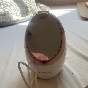 Flawless Facial Steamer in White and Rose Gold